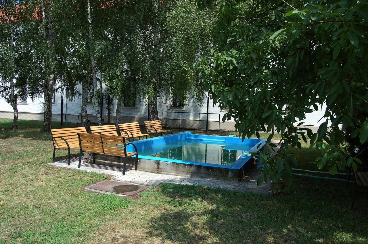 Hotel Aurelius Mikulov Exterior foto
